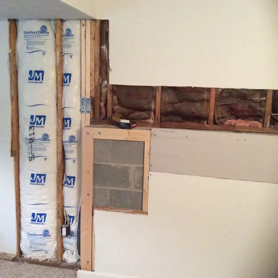 Wall insulation replacement during Odor Removal & Deodorization in Cleburne